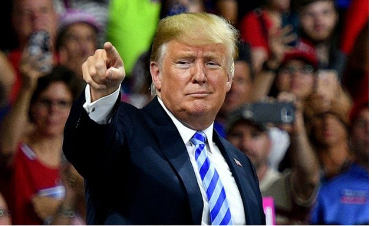 Donald Trump tem baixado decretos tarifários desde o início do seu segundo governo
