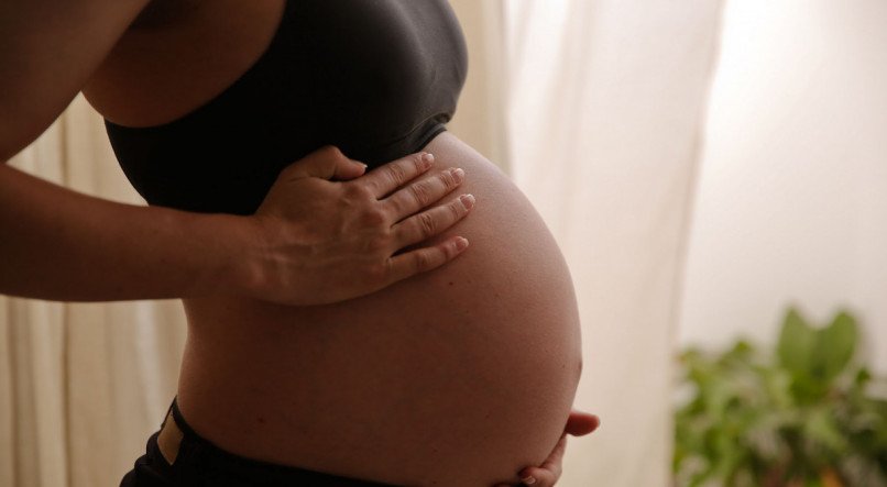 Gestantes e pu&eacute;rperas (mulheres que tiveram beb&ecirc; h&aacute;, no m&aacute;ximo, 42 dias), ser&atilde;o vacinadas contra a covid-19 no Recife a partir desta quarta-feira (5)