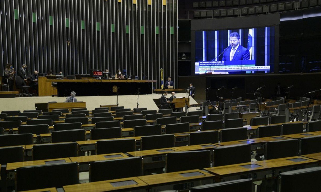 Ideia de partidos para mudar regras e ressuscitar coligações é disfarçada. Agora é
