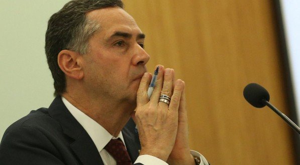 Barroso suspende foro privilegiado a defensores e procuradores de Pernambuco e mais três Estados