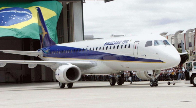 A Embraer &eacute; uma empresa aeroespacial global com sede no Brasil