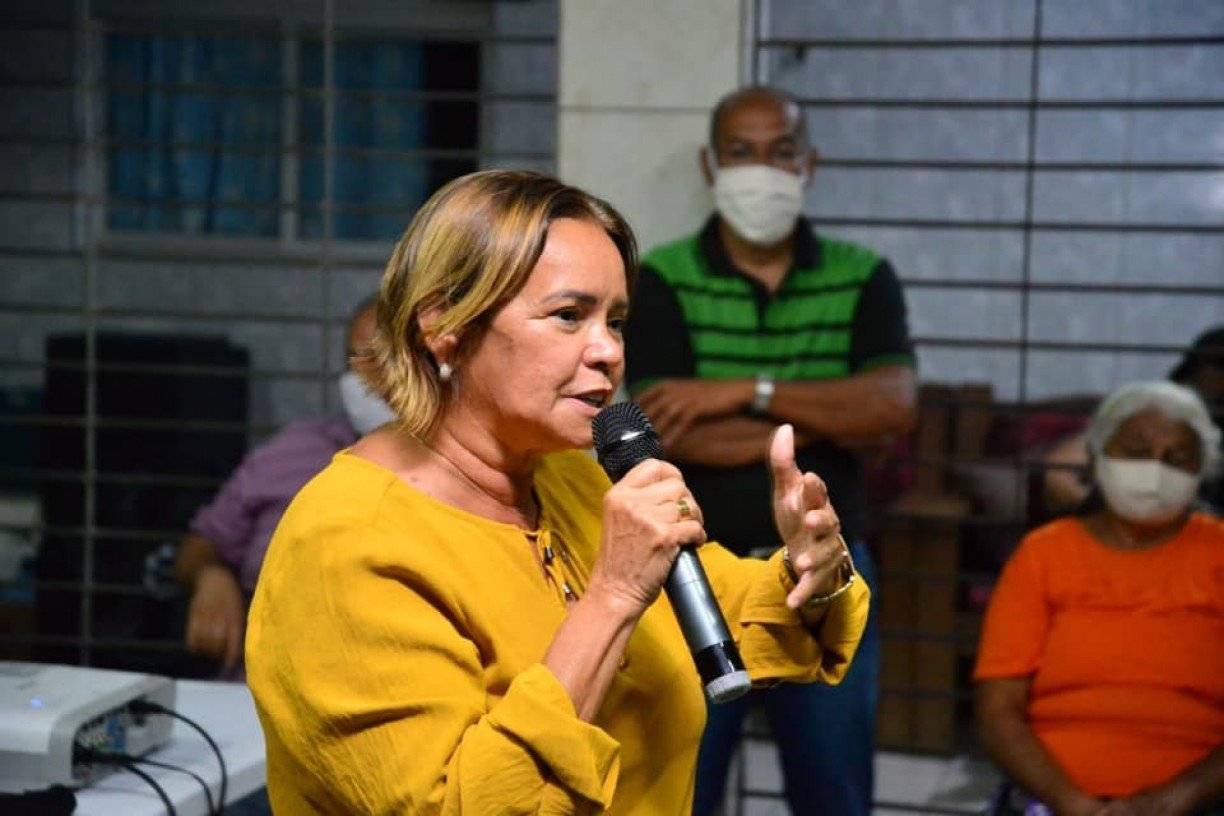 Nadegi Queiroz
