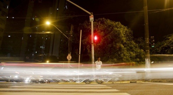Colisão na Avenida Boa Viagem: precisamos discutir a velocidade nas ruas e avenidas
