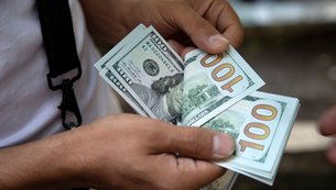 dolar