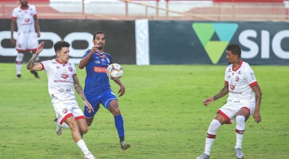 BRENDA ALC&Acirc;NTARA/JC IMAGEM