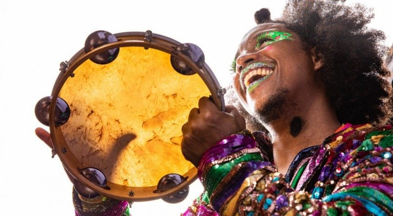 MULTIARTISTA Lucas dos Prazeres leva suas viv&ecirc;ncias para a cena