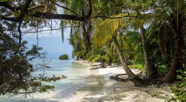 Porta de entrada de brasileiros no Caribe volta a receber visitantes. Confira requisitos