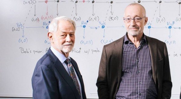 Americanos Paul Milgrom e Robert Wilson ganham prêmio Nobel de Economia em 2020