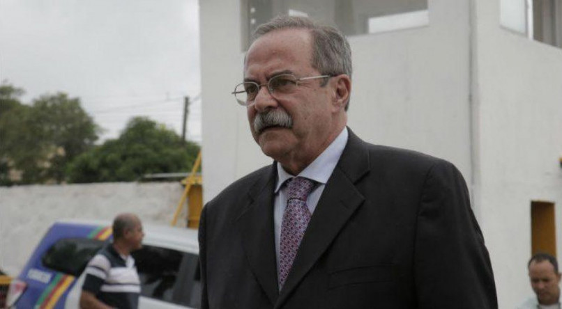 Pedro Eurico entregou o cargo após entrevista da ex-mulher, Maria Eduarda Marques de Carvalho