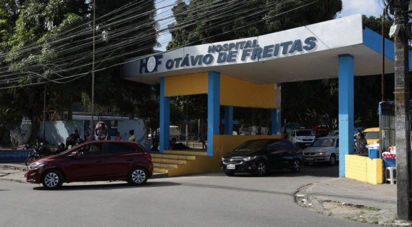 SOCORRO Vítima foi levada para o Hospital Otávio de Freitas