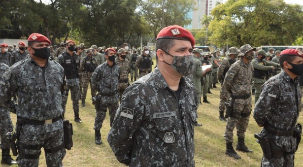 Policiais militares ter&atilde;o reajuste em Pernambuco