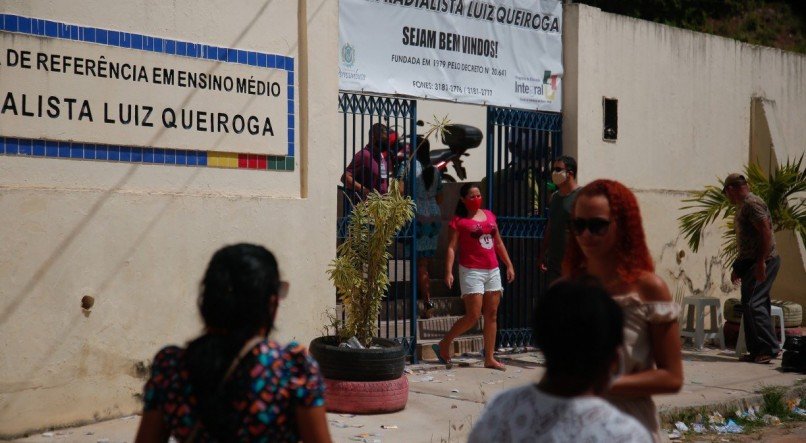 Movimenta&ccedil;&atilde;o dos eleitores nas se&ccedil;&otilde;es eleitorais do Grande Recife.