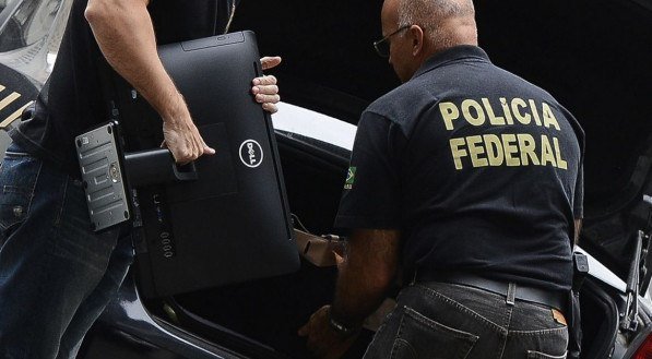 Polícia Federal em Pernambuco está nas ruas em mais uma operação