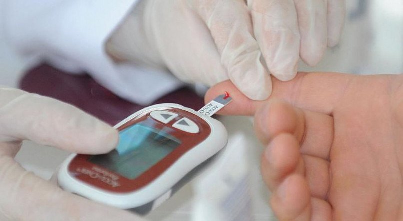 Médicos promovem teleatendimento gratuito sobre diabetes nesse sábado 