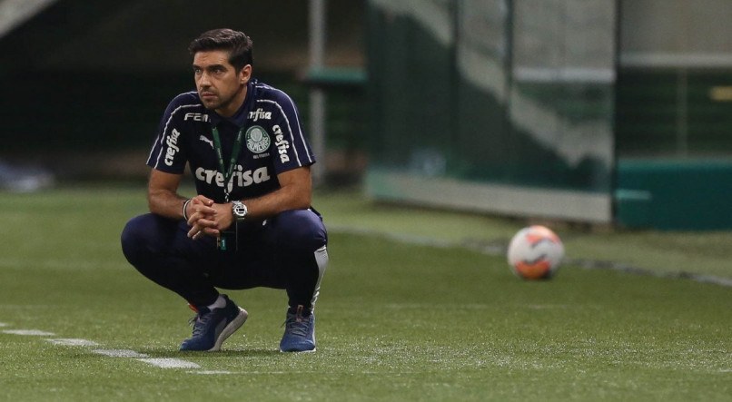 Abel Ferreira, t&eacute;cnico do Palmeiras, fez desabafo sobre o futebol sul-americano