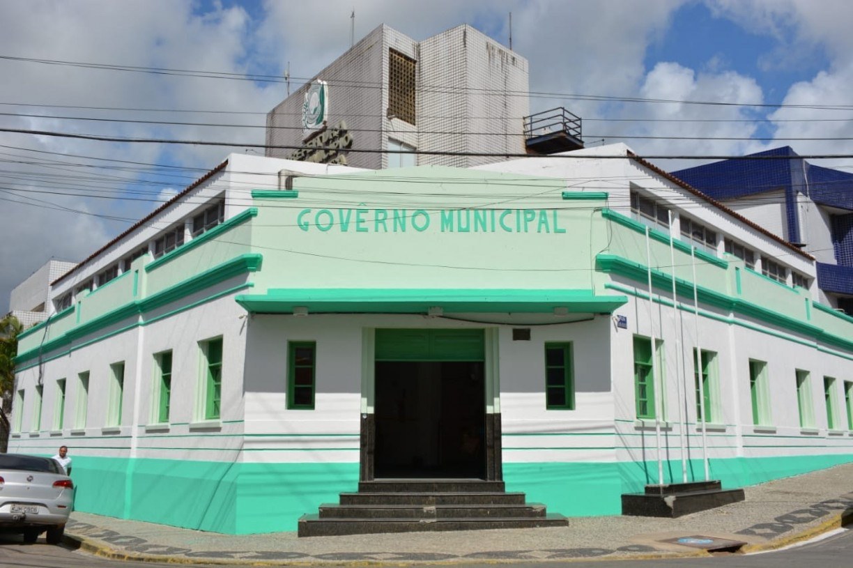 Prefeitura de Ipojuca relança concurso com mais de 300 vagas na área de saúde e salários de R$ 1,5 mil