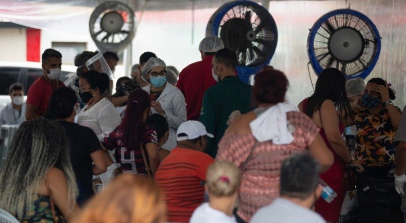  Movimento intenso no Hospital P&uacute;blico Vinte Oito de Agosto, em Manaus, no dia 4 de janeiro