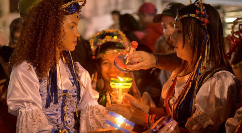 Tradicional liturgia da cultura popular, a Queima da Lapinha encerra o Ciclo Natalino da cidade