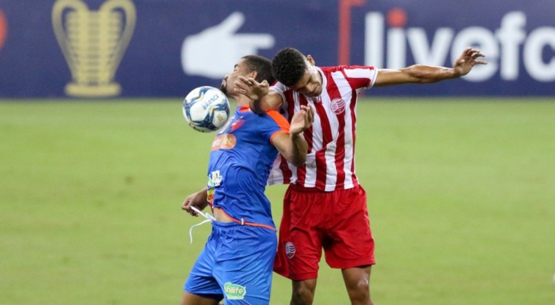Zagueiro foi campe&atilde;o da Copa do Nordeste e Campeonato Pernambucano Sub-20