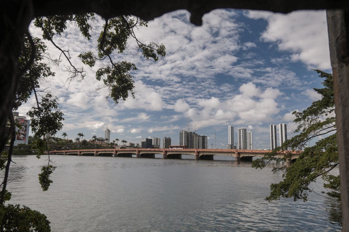 Previsão do tempo: Pernambuco tem quarta-feira (24) de calor, variação de nuvens e chuva fraca em parte do Estado