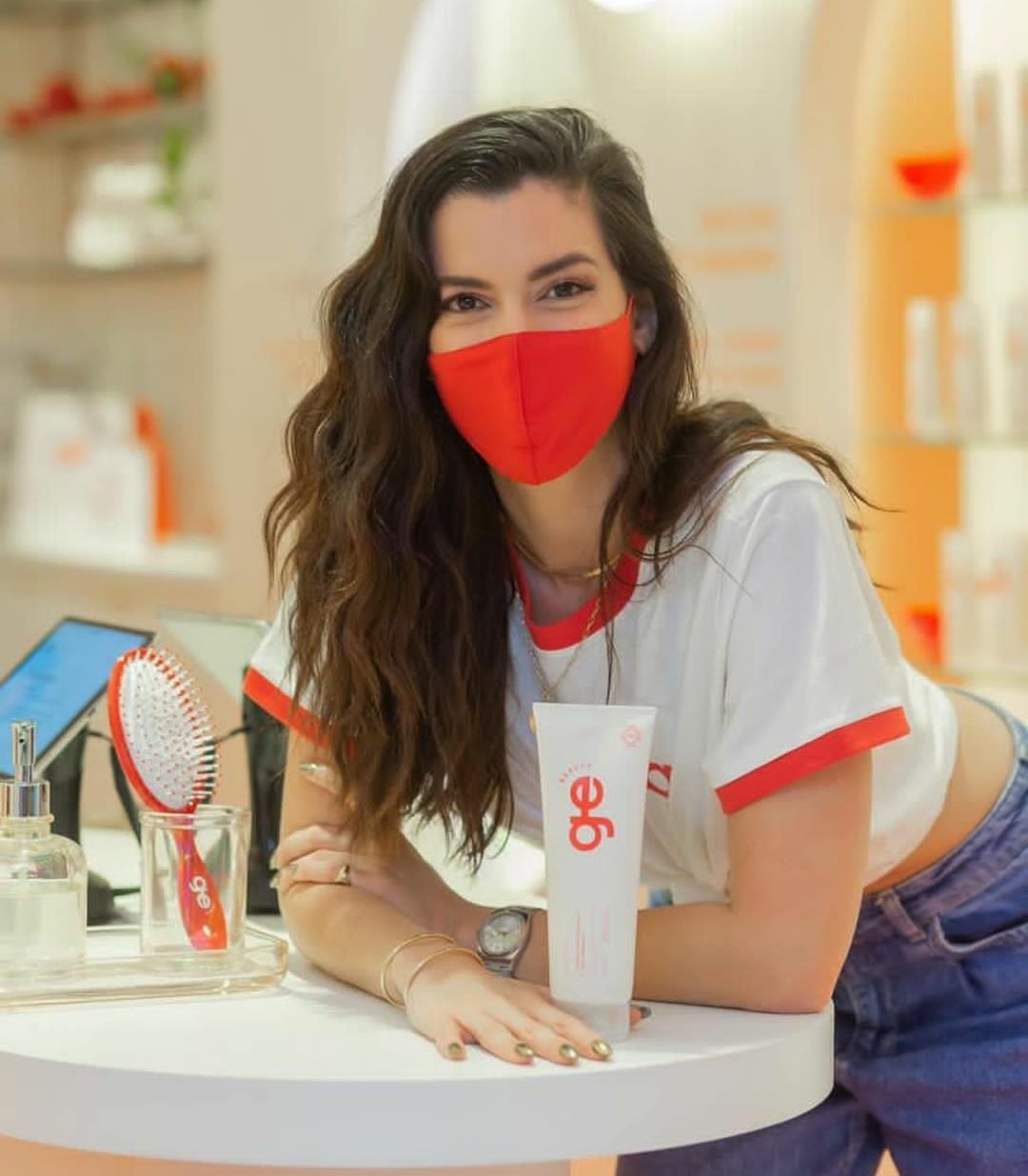 Influenciadoras saem do digital e criam novos negócios fora das redes