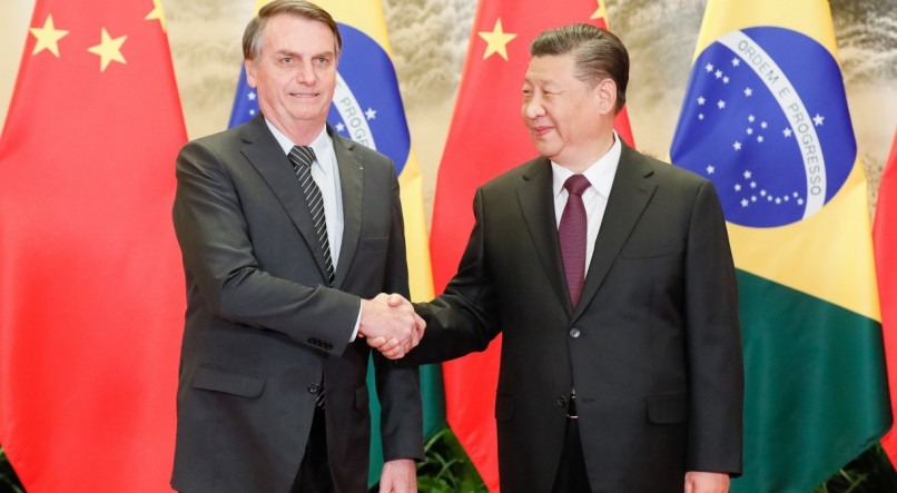 Bolsonaro tenta falar diretamente com Xi Jinping