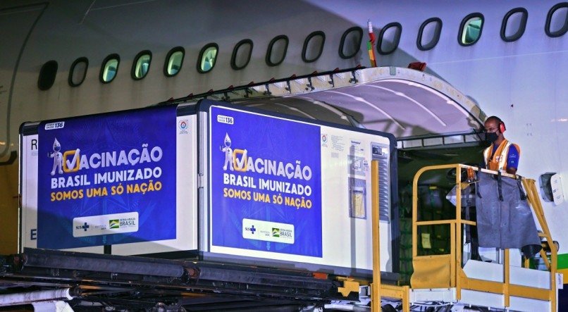 LOG&Iacute;STICA As 185 mil doses recebidas ser&atilde;o distribu&iacute;das para 92 cidades