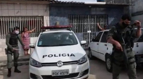 Corpo foi encontrado dentro da resid&ecirc;ncia em que a v&iacute;tima morava