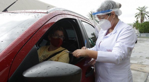 Na capital pernambucana, foram disponibilizadas 65 salas distribuídas em nove centros da cidade