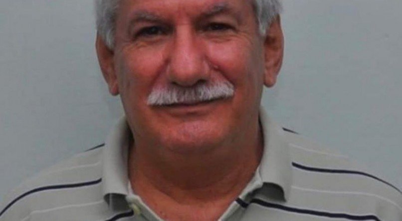 O professor atuou em várias instituições de ensino e ainda era sócio de um cursinho de História