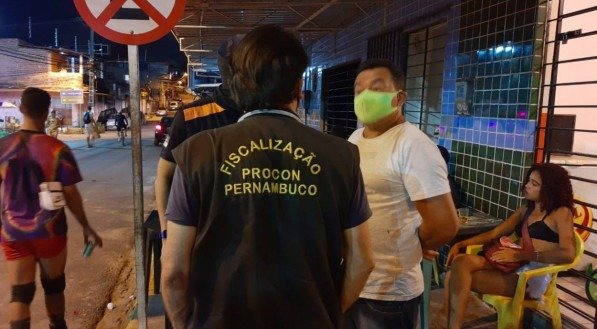 Fiscaliza&ccedil;&atilde;o de bares e restaurantes pelo Procon/PE no dia 29 de janeiro de 2021