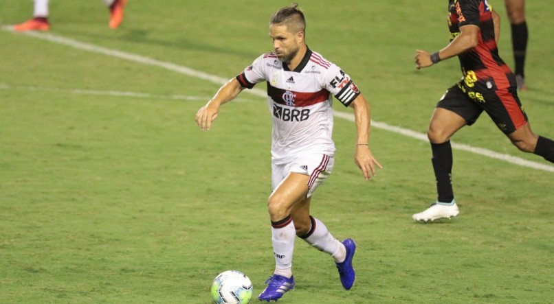 Diego Ribas &eacute; o atual capit&atilde;o do Flamengo