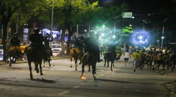 ÚLTIMO CASO No jogo entre Sport x Flamengo, dia 1º de fevereiro, Batalhão de Choque teve que dispersar vândalos 