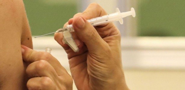 Em conjunto com centros de pesquisa de diversos países, a Universidade Federal de Minas Gerais (UFMG) aderiu ao estudo para testar a eficácia de vacina contra o vírus HIV