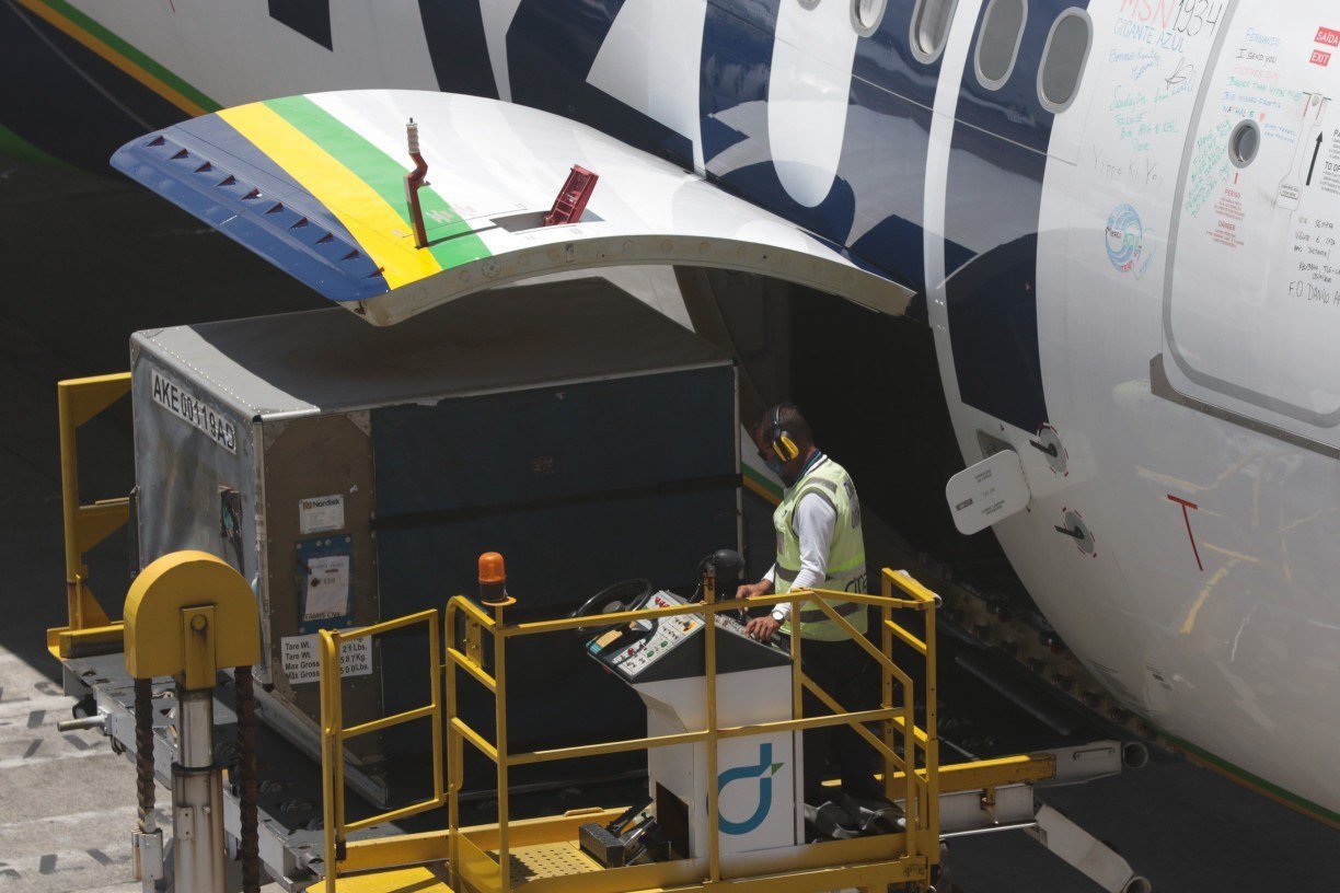 No acumulado desde dezembro de 2022, a empresa j&aacute; reduziu o pre&ccedil;o do QAV em 34,6%