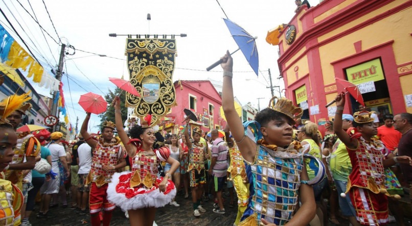 Tro&ccedil;a Carnavalesca Mista Pitombeira dos Quatro Cantos em Olinda