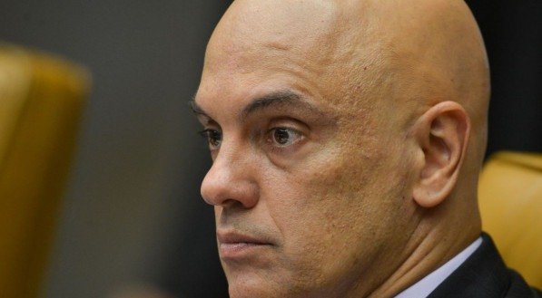 Ministro do STF determina que deputado Daniel Silveira passe por audiência de custódia