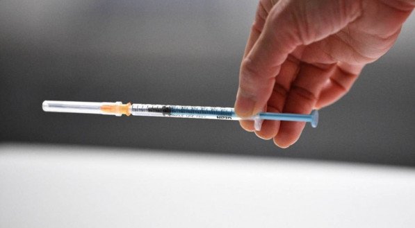 UE duplicará aporte a programa de vacinas Covax até atingir 1 bilhão de euros