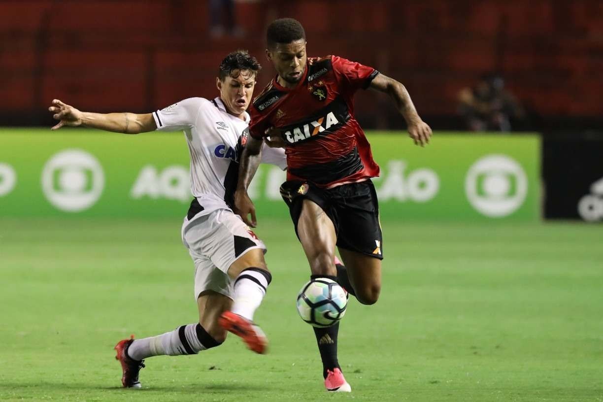 Sport tenta parcelar dívida com o Sporting, mas clube português não confia no modelo de negociação