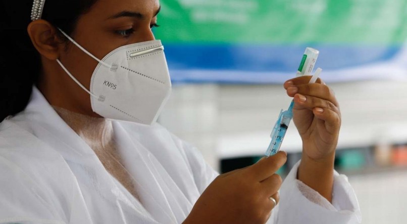 Até a última sexta-feira (26) 390.880 pernambucanos haviam sido vacinados