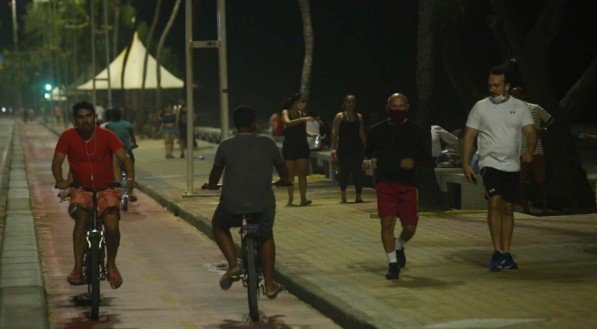 Iniciou a partir dessa quarta-feira o novo lockdown instaurado pelo Governo do Estado, onde a partir das 20h da noite apenas os servi&ccedil;os essenciais podem estar abertos.