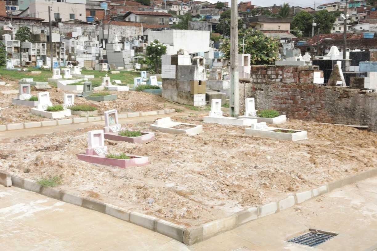 Danos ambientais e sanit&aacute;rios causados pelo funcionamento irregular do Cemit&eacute;rio de &Aacute;guas Compridas, em Olinda, foram apurados pelo MPPE