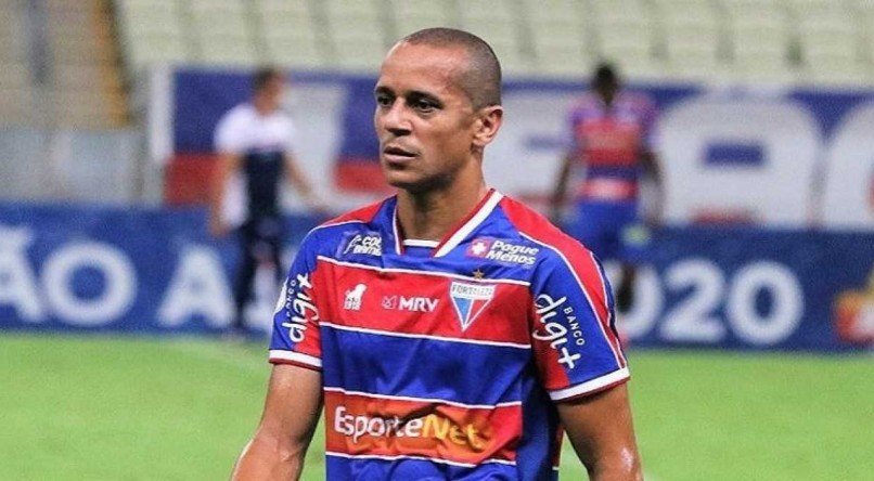 CARA CONHECIDA O último clube de Derley foi o Fortaleza, onde ficou por três temporadas