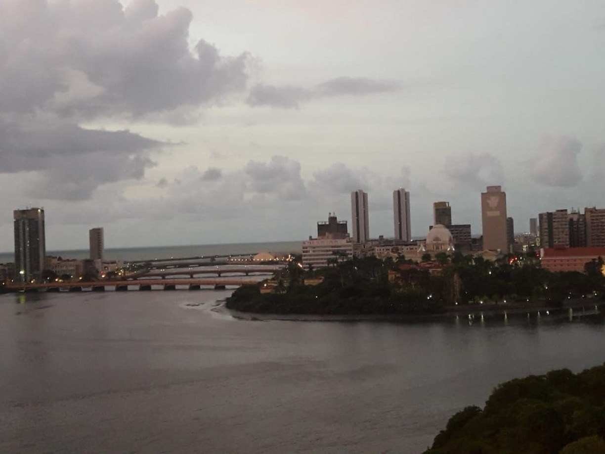 Previsão do tempo: setembro começa com tendência de chuva fraca em Pernambuco