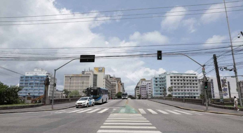 Centro do Recife vazio neste s&aacute;bado (6)