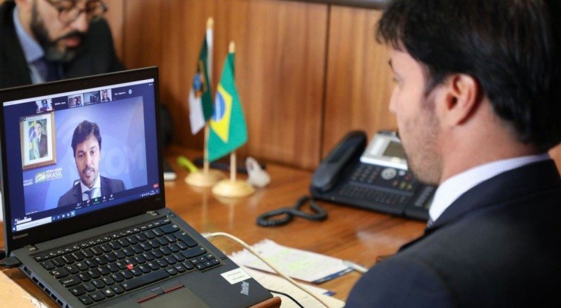 Brasil terá 5G em 20 pontos do país neste ano, diz Fábio Faria
