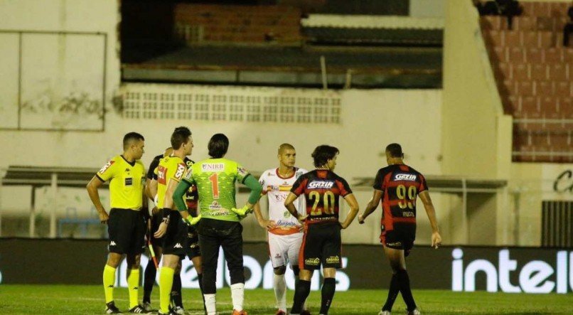 Sport foi eliminado pelo terceiro ano consecutivo na primeira fase da Copa do Brasil.