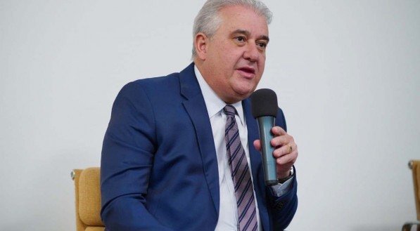Federação do MDB com Republicanos pode ser anunciada em 15 dias, diz Augusto Coutinho