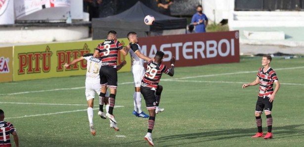 Sport Sai Na Frente Mas Santa Cruz Busca Empate No Primeiro Cl Ssico Das Multid Es De