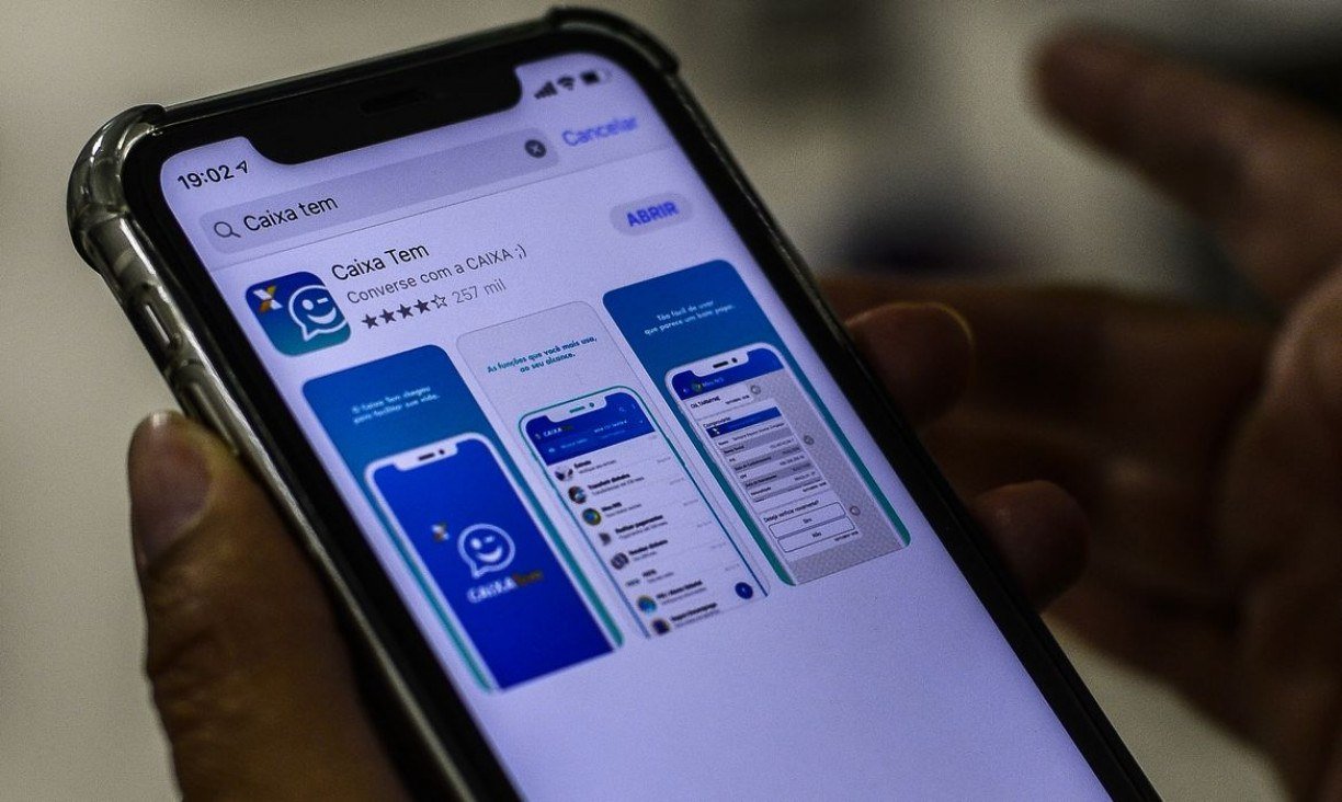 Nascidos em fevereiro podem atualizar dados no Caixa Tem Marcello Casal JrAgência Brasil